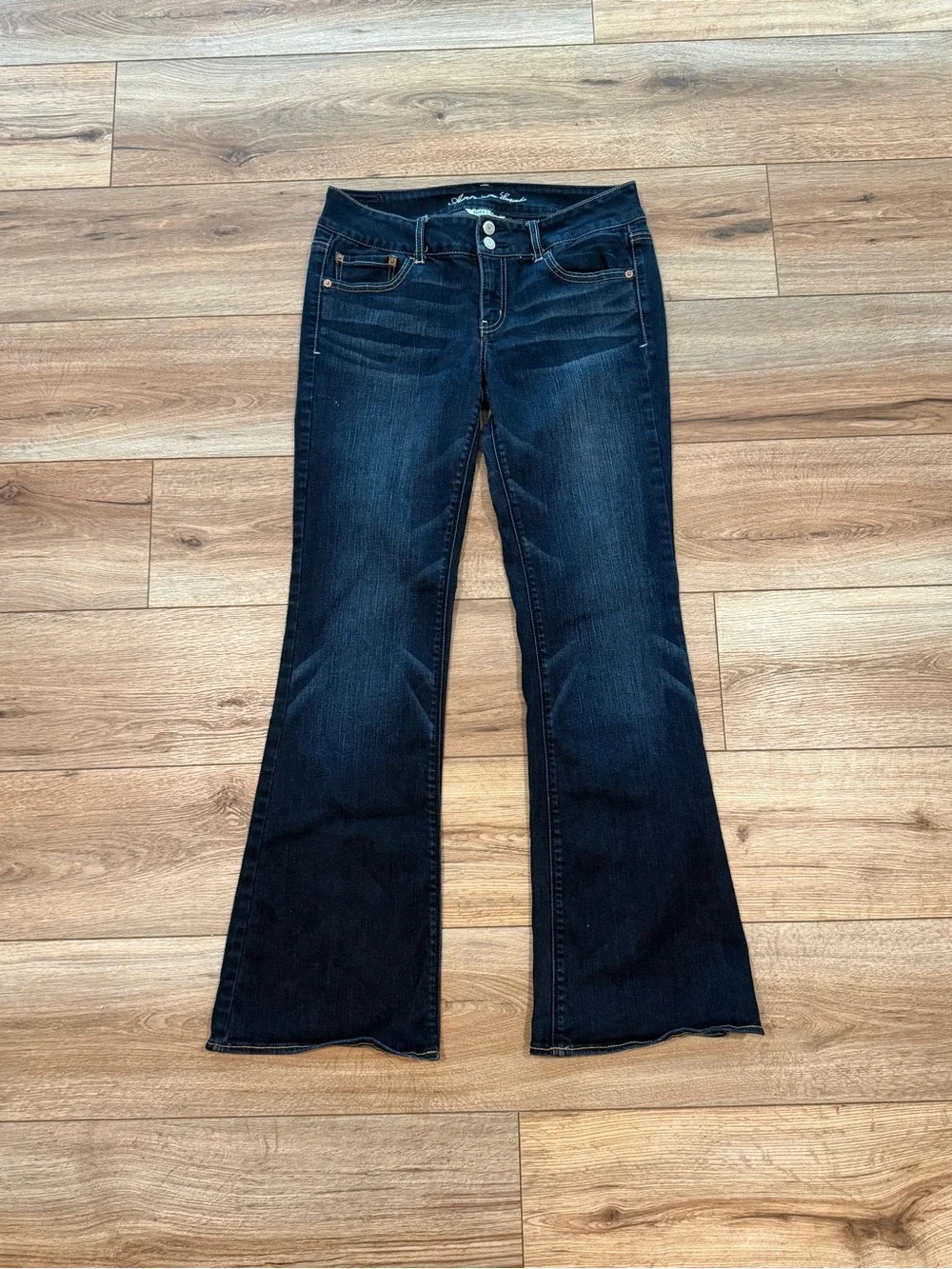 American Eagle Low Rise Dark Wash Bootcut Jeans Size 10 Regular Y2K